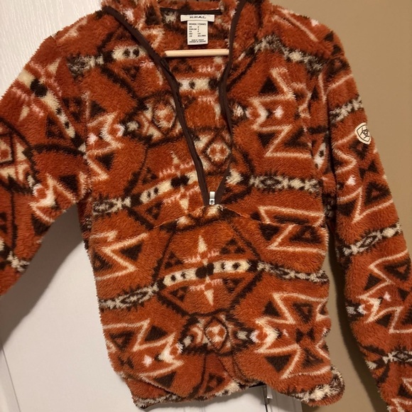 Ariat Women's Bomber Jacket in Red and Cream - Picture 12 of 12